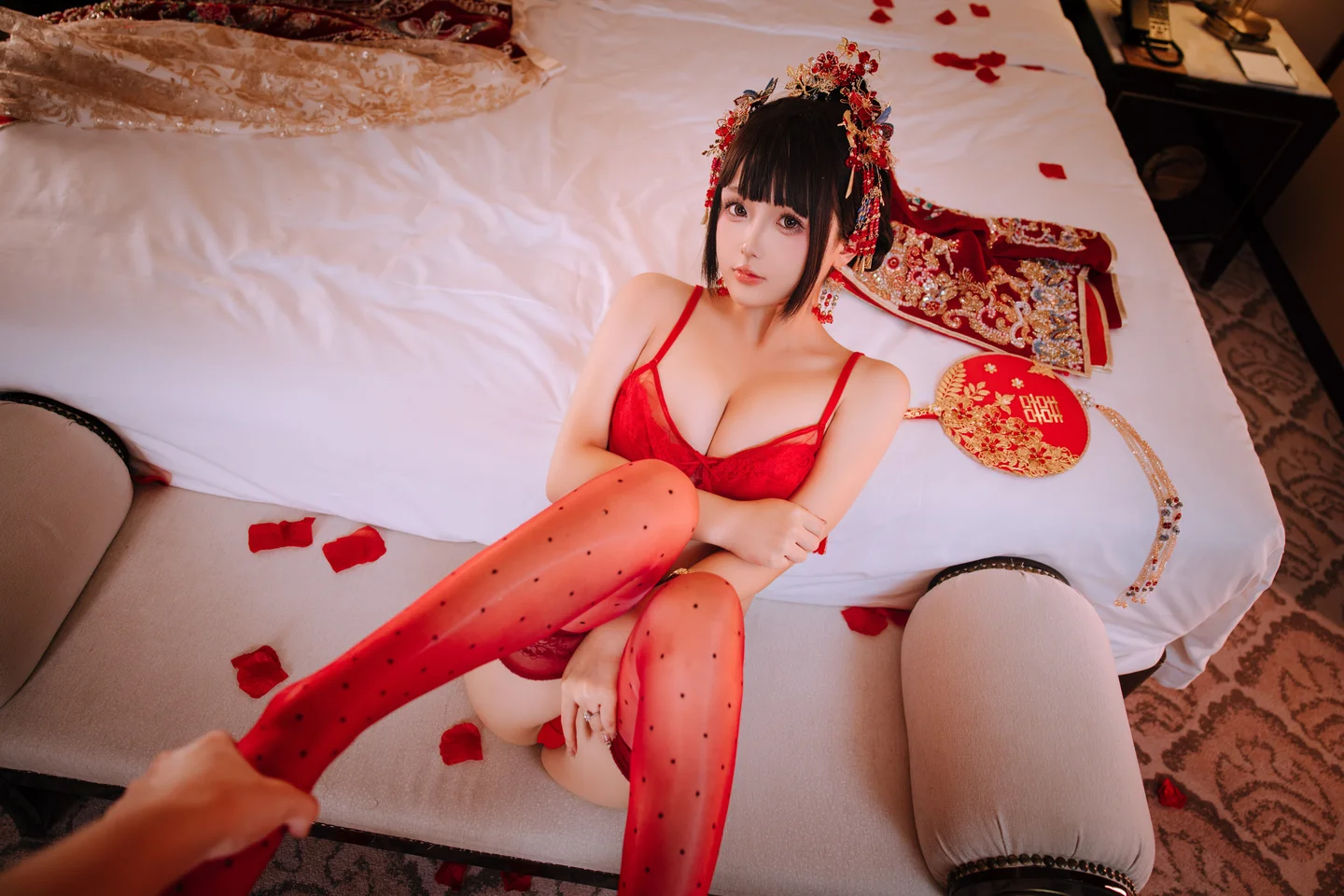 日奈娇 - 洞房花烛 [190P,5V-1.69GB]  tg@simisebaisi 【丝足阁】048.webp